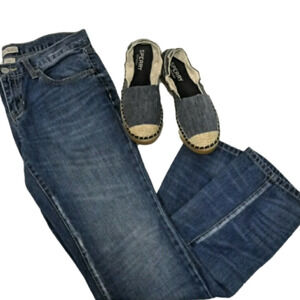 Gap Slim Boyfriend Blue Medium Wash Five Pocket Mid Rise Straight Leg Denim Jean